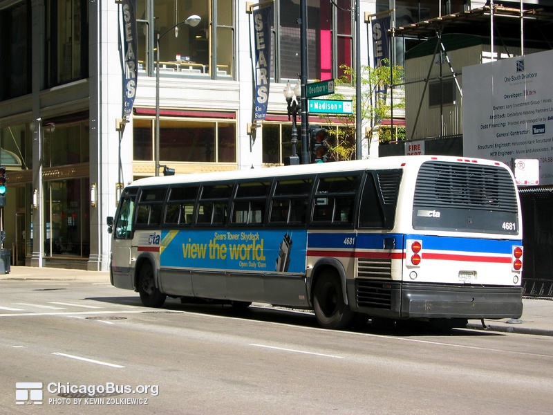 Bus #4681 at Dearborn and Madison on October  2, 2004.